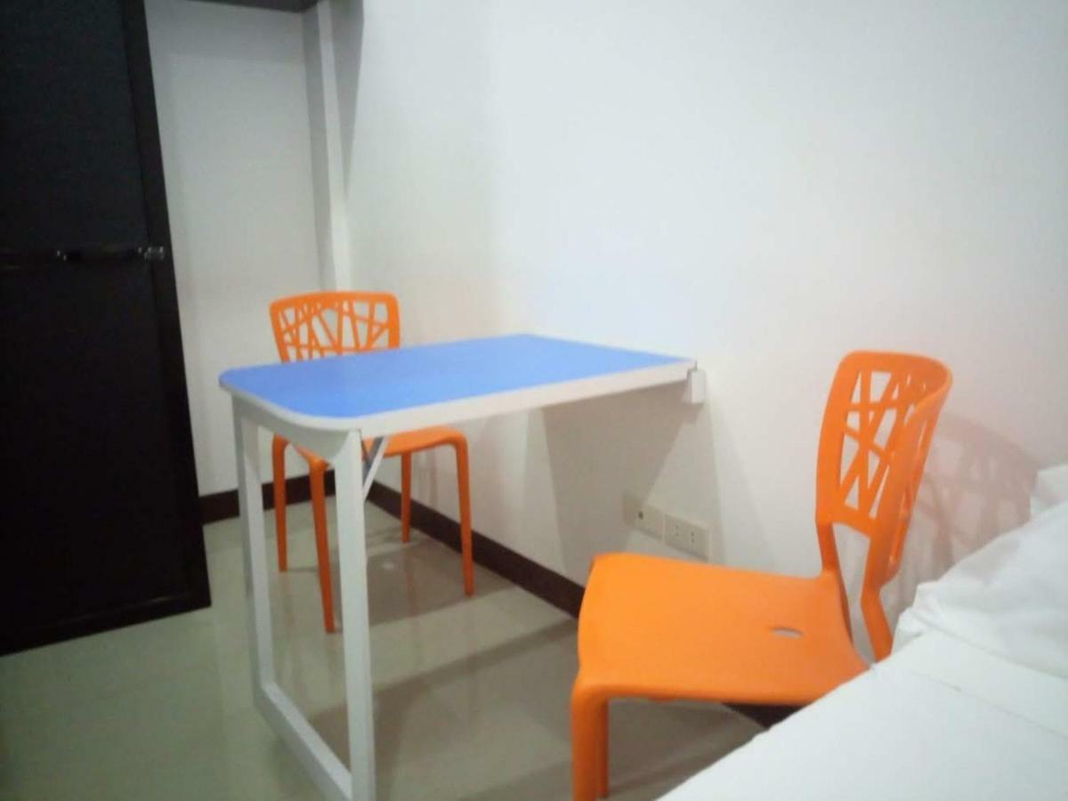 Clark-Pad Inn, Angeles City 外观 照片