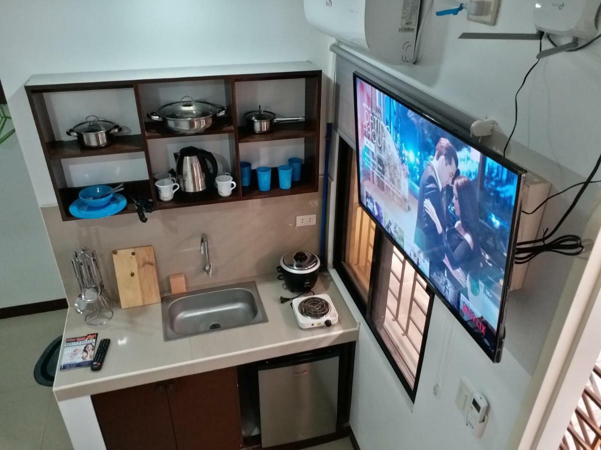Clark-Pad Inn, Angeles City 外观 照片