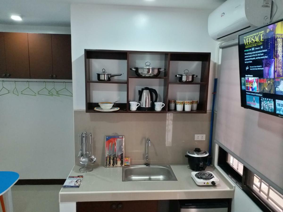 Clark-Pad Inn, Angeles City 外观 照片
