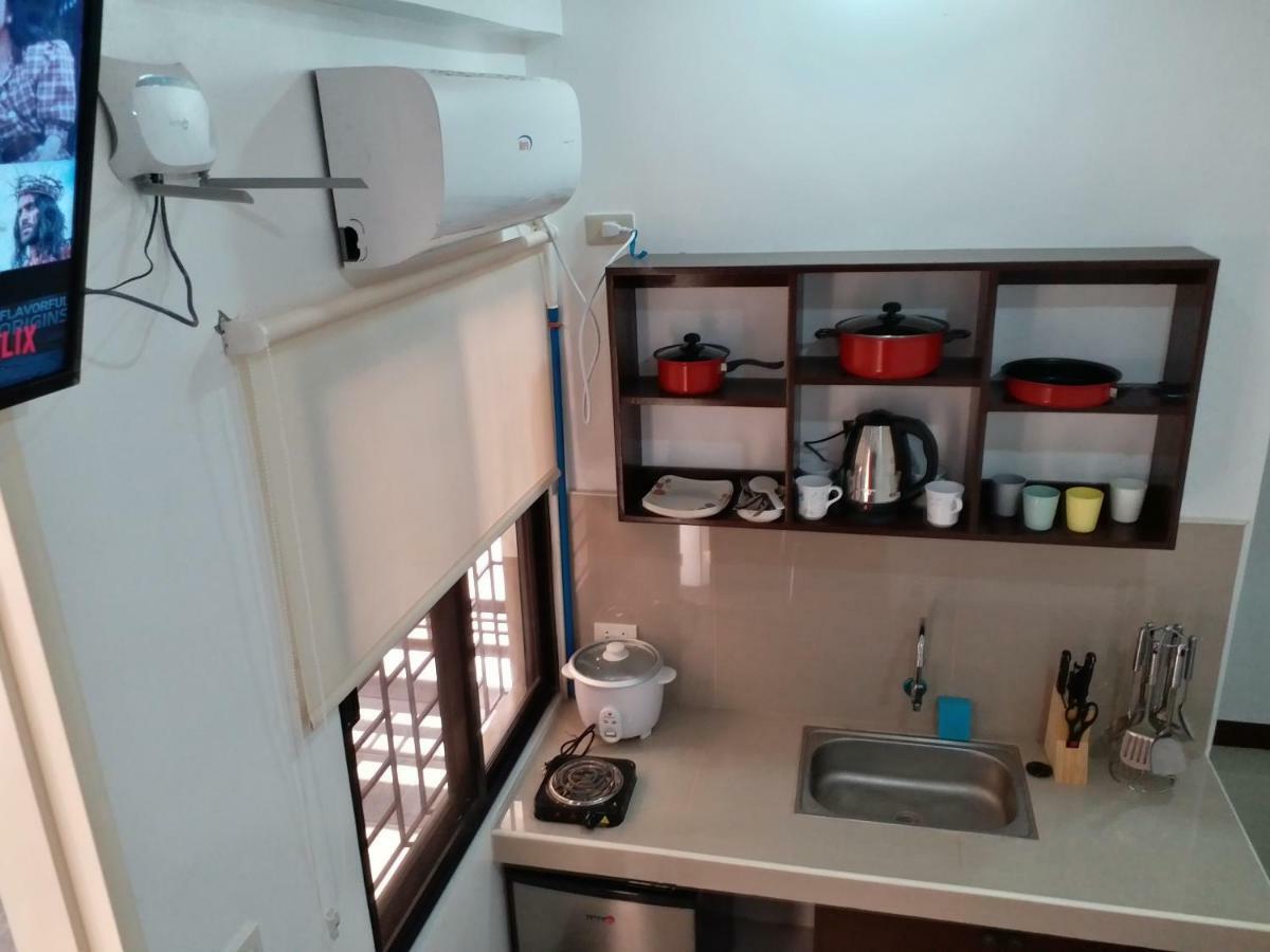 Clark-Pad Inn, Angeles City 外观 照片