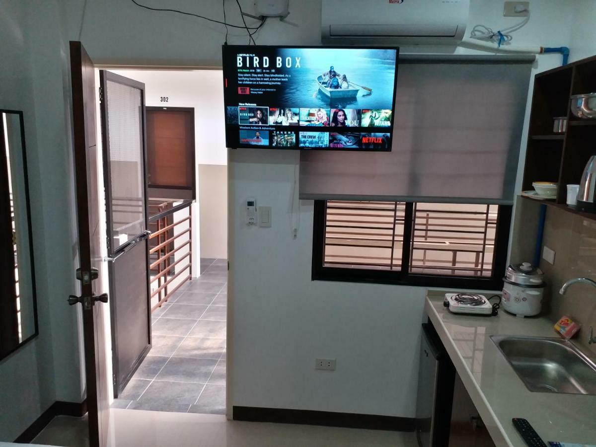 Clark-Pad Inn, Angeles City 外观 照片