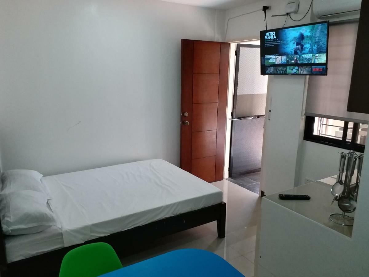 Clark-Pad Inn, Angeles City 外观 照片