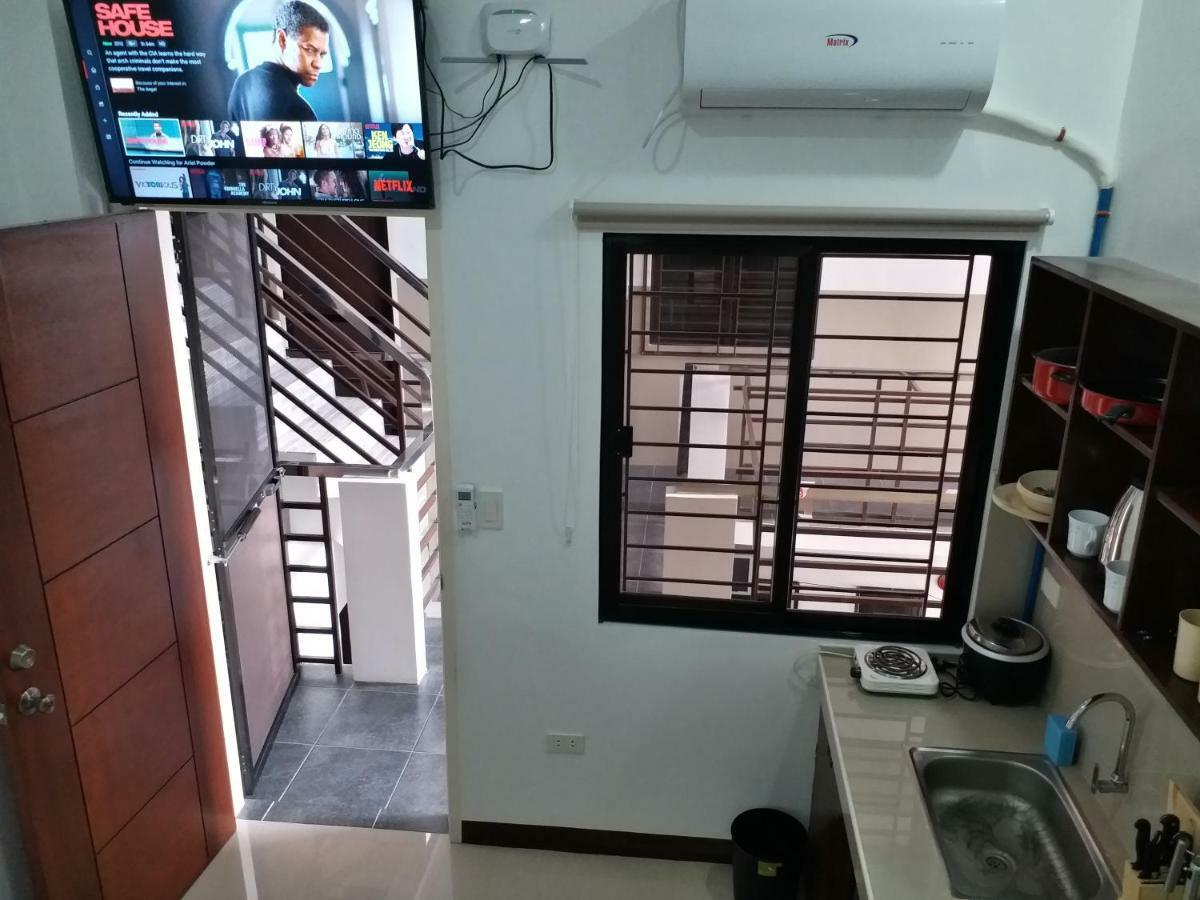 Clark-Pad Inn, Angeles City 外观 照片