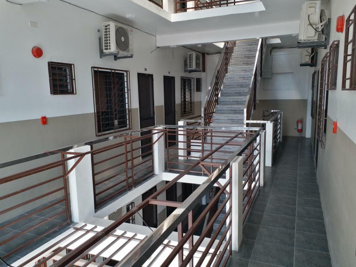 Clark-Pad Inn, Angeles City 外观 照片