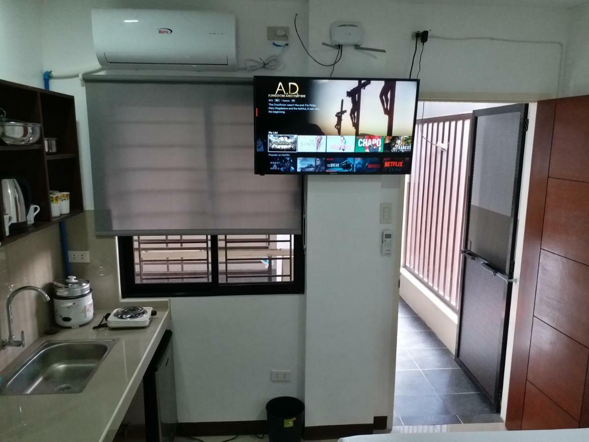 Clark-Pad Inn, Angeles City 外观 照片