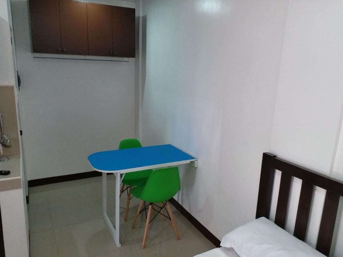 Clark-Pad Inn, Angeles City 外观 照片