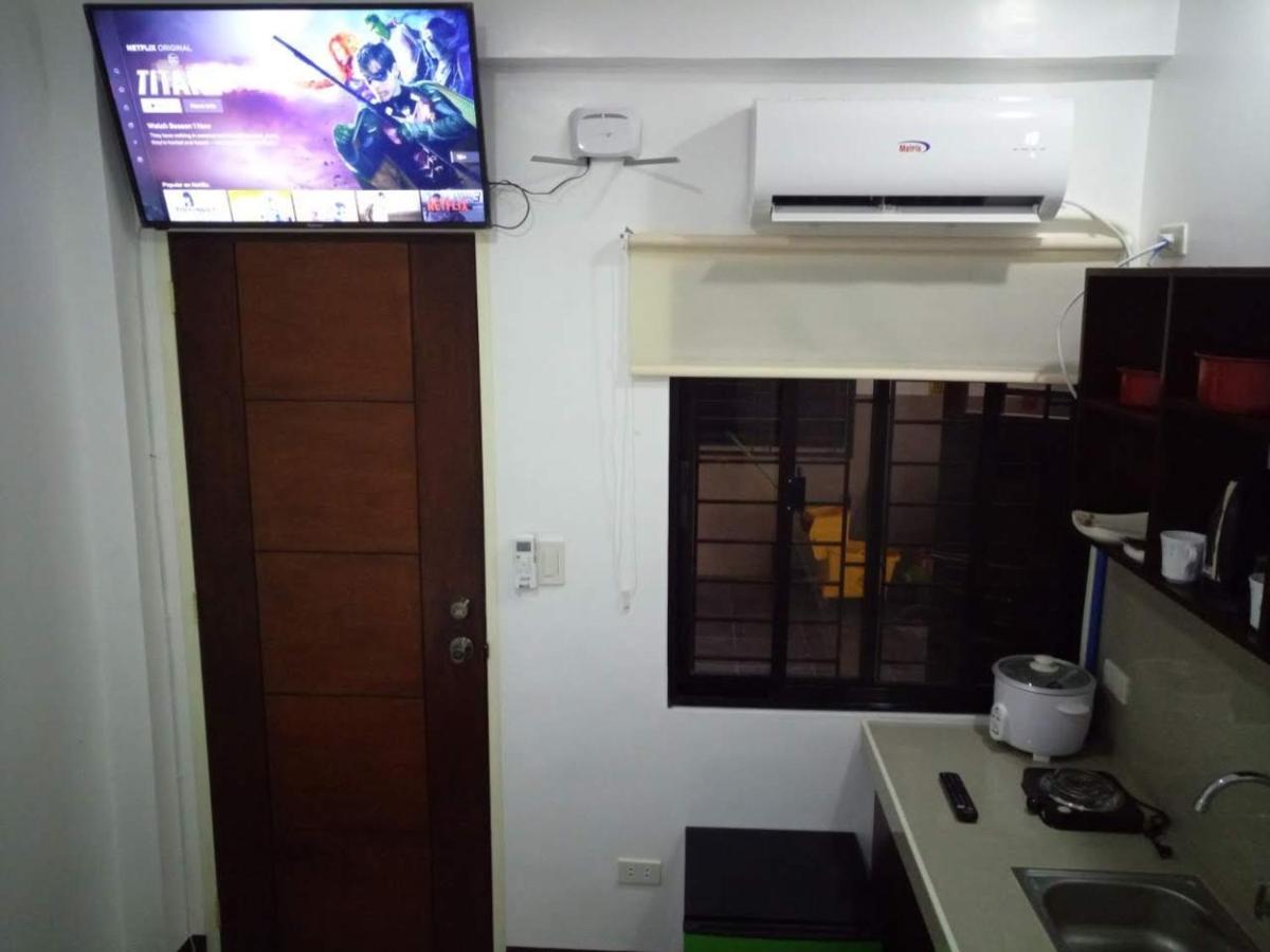Clark-Pad Inn, Angeles City 外观 照片